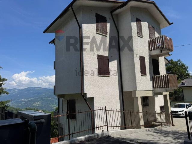 Appartamento in vendita a Portola, Roncola