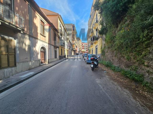 Appartamento in vendita a Fratte, Salerno