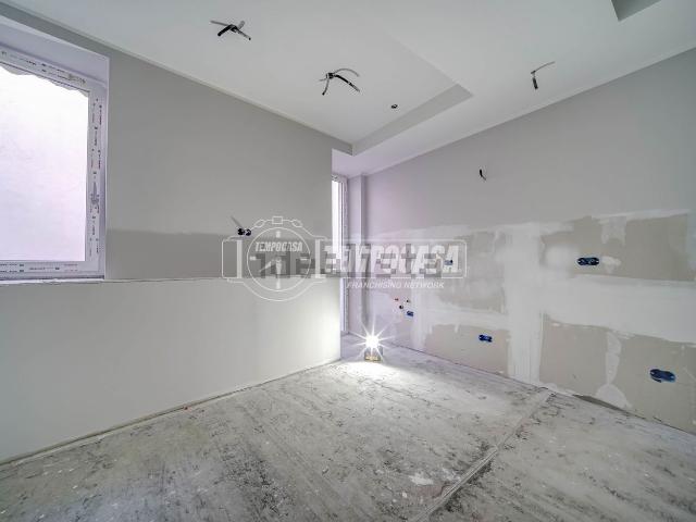 Appartamento in vendita a Jerago Con Orago, Lombardia