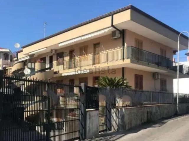 Appartamento in vendita a Acireale, Sicilia