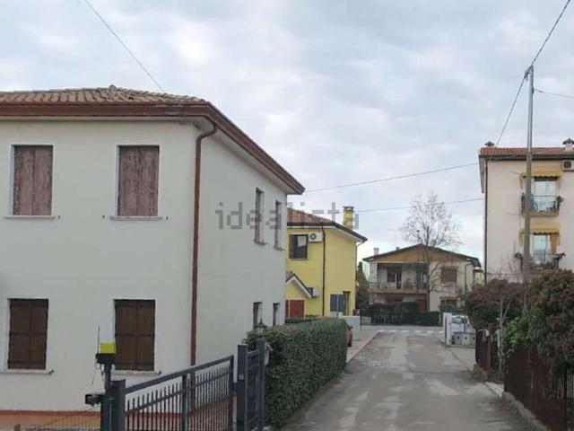 Appartamento in vendita a Treviso, Veneto