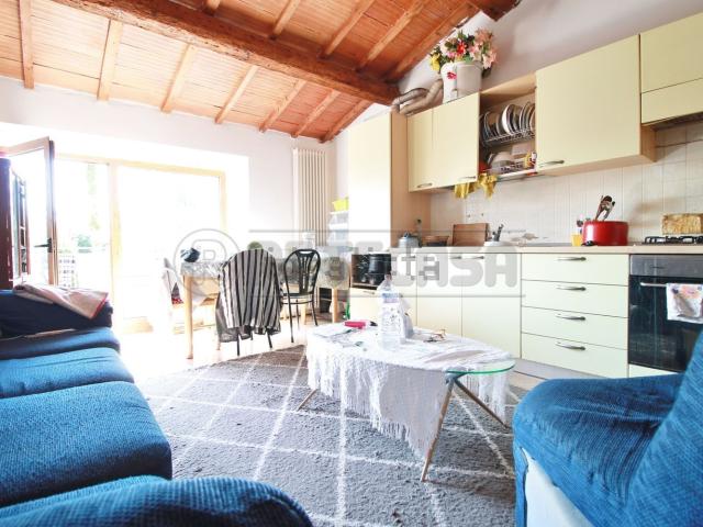 Appartamento in vendita a Gambellara, Veneto