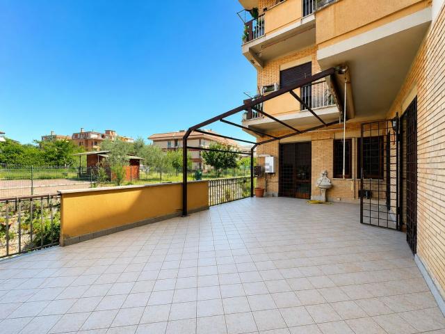 Appartamento in vendita a Ronciglione, Lazio