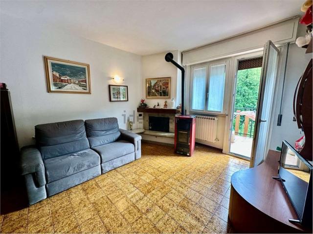 Appartamento in vendita a Taceno, Lombardia