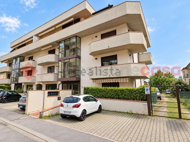 Appartamento in vendita a San Lorenzo, Campi Bisenzio