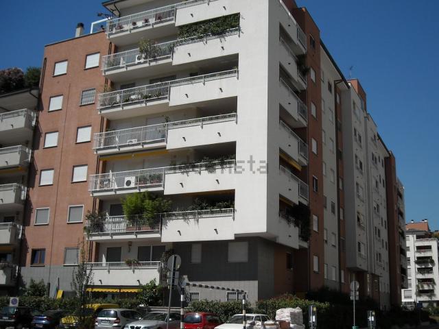 Appartamento in vendita a Municipio 8 di Milano, Milano