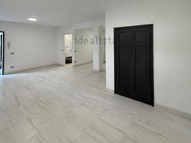 Appartamento in vendita a Melegnano, Lombardia