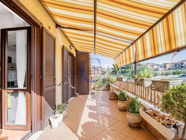 Appartamento in vendita a Monte Compatri, Roma Capitale