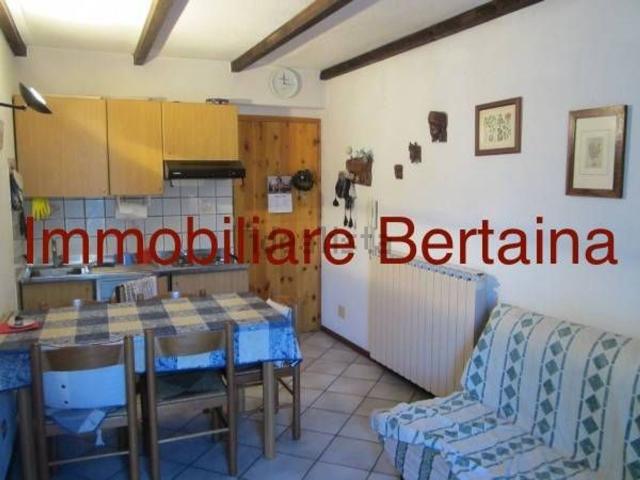 Appartamento in vendita a Tetto Pertus, Piemonte