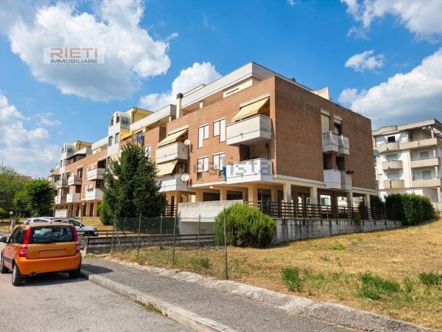 Appartamento in vendita a Campoloniano, Rieti