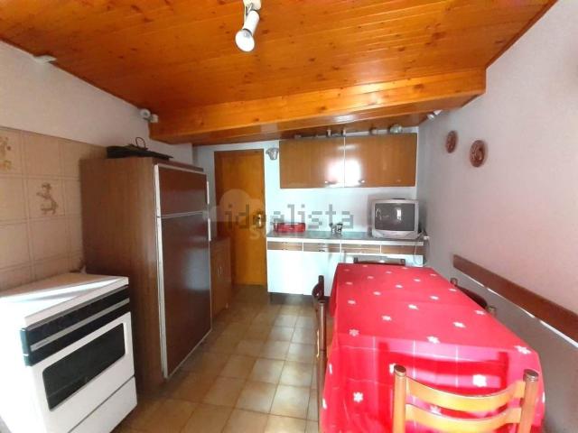 Appartamento in vendita a Clusone, Lombardia