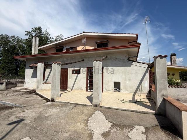 Appartamento in vendita a Colle Santo Giudico, Roma Capitale