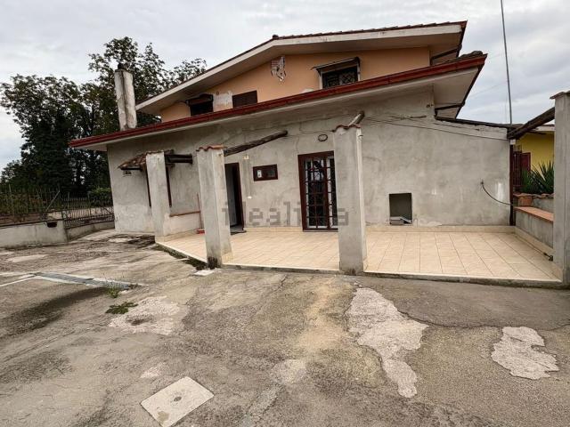 Appartamento in vendita a Colle Santo Giudico, Roma Capitale