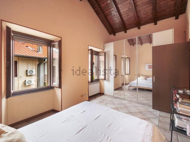 Appartamento in vendita a Mezzago, Lombardia
