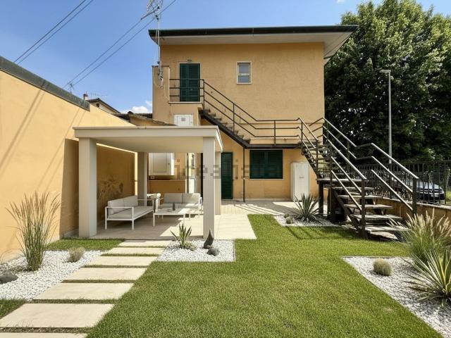 Appartamento in vendita a Forcone, Viareggio