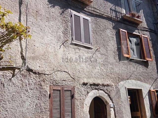 Appartamento in vendita a Tagliacozzo, Abruzzo