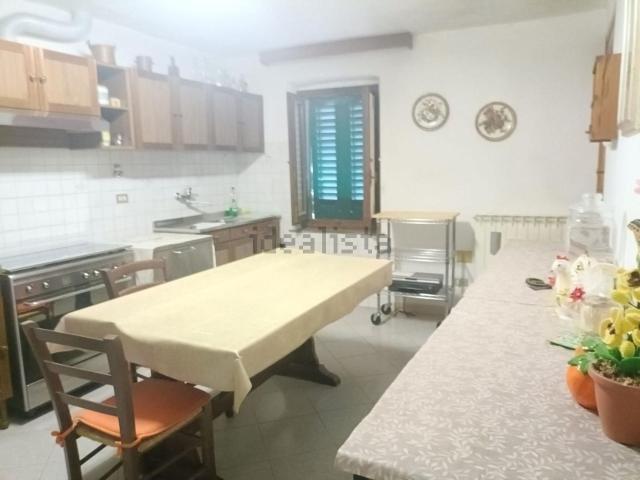 Appartamento in vendita a Capraia Fiorentina, Capraia e Limite
