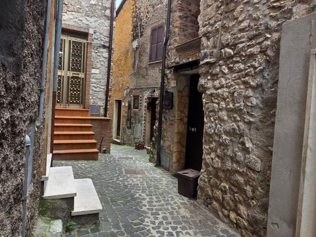 Appartamento in vendita a Piglio, Lazio