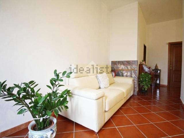 Appartamento in vendita a Grignano, Prato