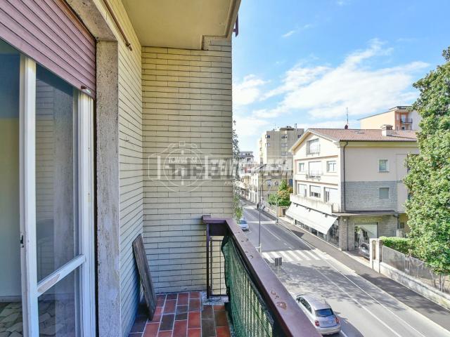 Appartamento in vendita a Villincino, Erba