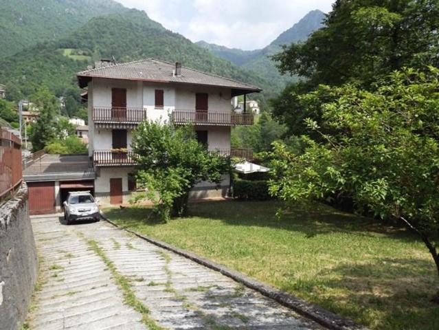 Appartamento in vendita a Comunità Montana della Valle Brembana, Cornalba