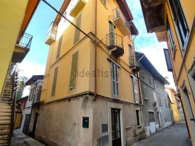Appartamento in vendita a Suna, Piemonte