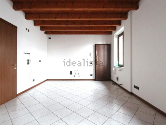 Appartamento in vendita a Genivolta, Lombardia