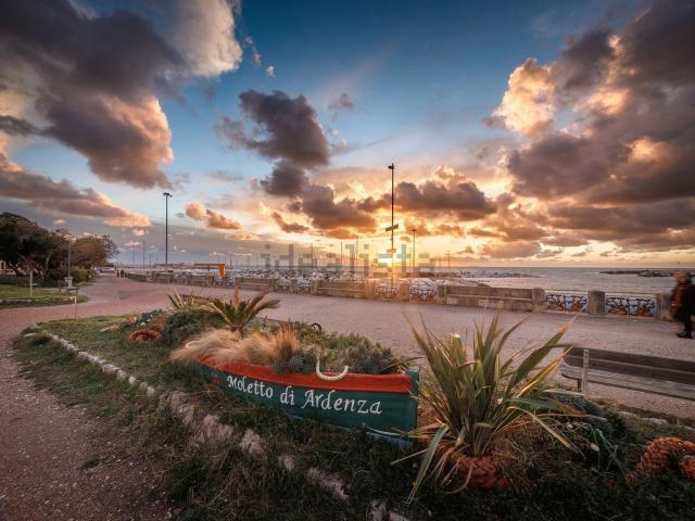 Appartamento in vendita a Ardenza, Livorno