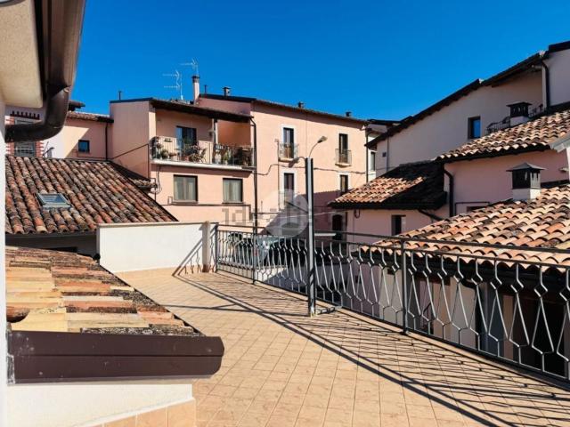 Appartamento in vendita a Tornimparte, Abruzzo