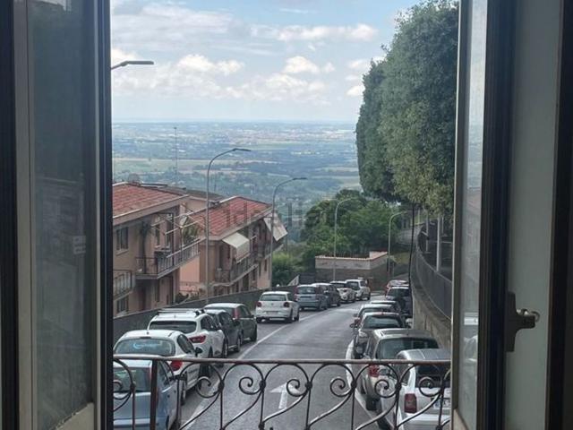 Appartamento in vendita a Lanuvio, Roma Capitale