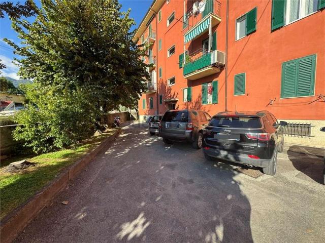 Appartamento in vendita a Turano, Marina Di Massa