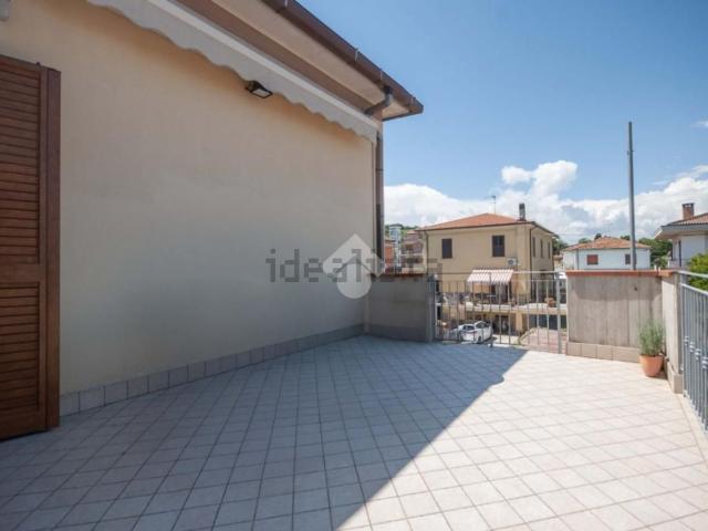 Appartamento in vendita a Roseto Degli Abruzzi, Abruzzo