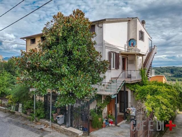 Appartamento in vendita a Fara Sabina, Lazio