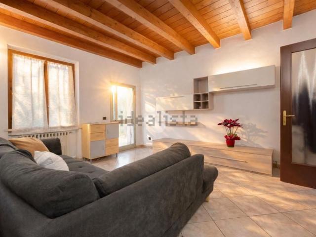 Appartamento in vendita a Nogarole Rocca, Veneto