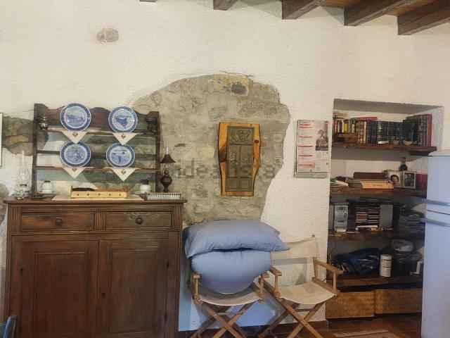 Appartamento in vendita a San Fermo, Grone