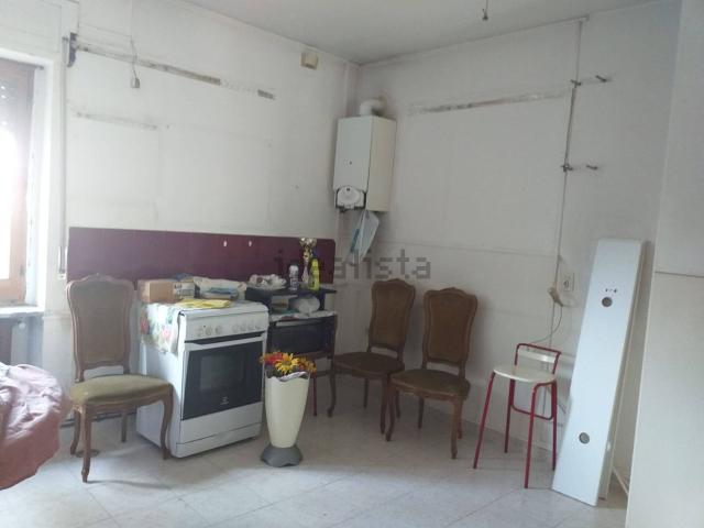Appartamento in vendita a Montereale, Potenza