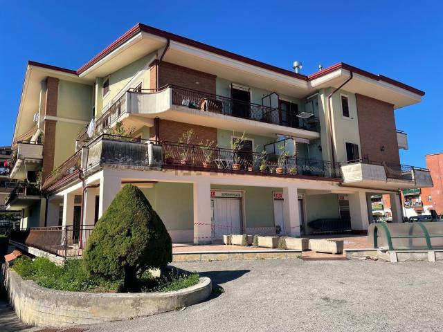 Appartamento in vendita a Avellino, Campania