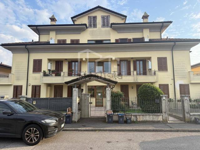 Appartamento in vendita a Manerbio, Brescia