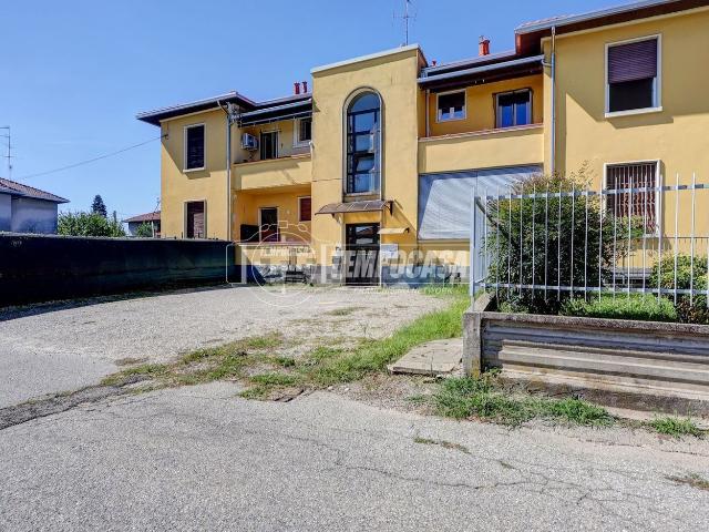 Appartamento in vendita a Mezzana, Somma Lombardo
