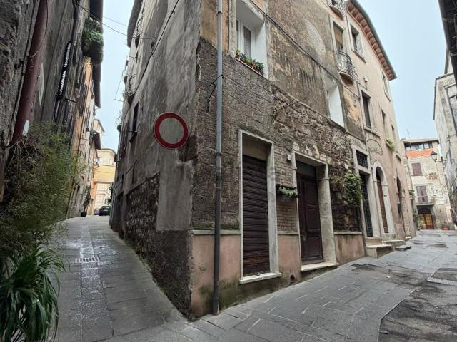 Appartamento in vendita a Petignano, Orte