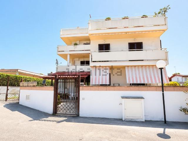 Appartamento in vendita a Lavinio Stazione, Roma Capitale