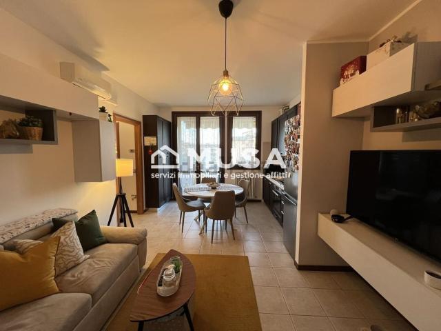 Appartamento in vendita a Roncello
