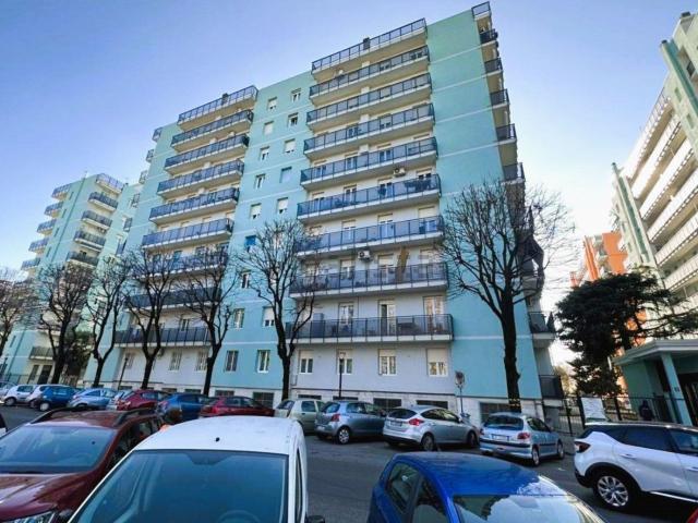 Appartamento in vendita a Molino Ortolina, Pioltello