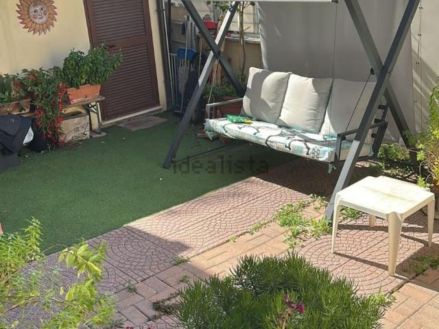 Appartamento in vendita a Stagni di Ostia, Roma Capitale