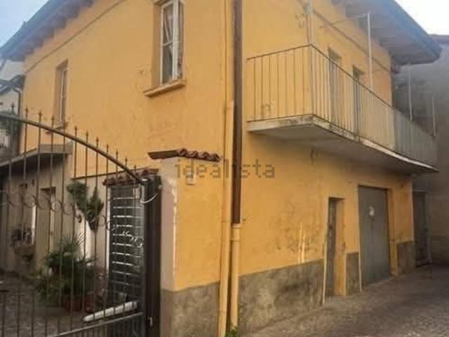 Appartamento in vendita a Romano Di Lombardia, Lombardia