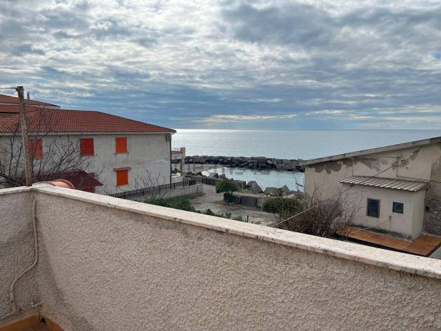 Appartamento in vendita a Santa Lucia, Calabria