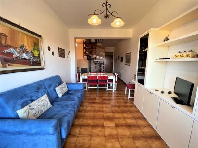 Appartamento in vendita a Trecastelli, Marche