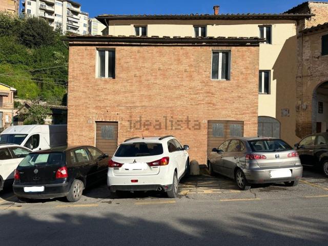 Appartamento in vendita a Contrada dell'Oca, Siena