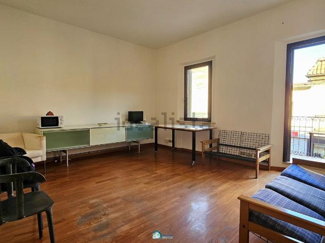 Appartamento in vendita a Falconara Alta, Falconara Marittima