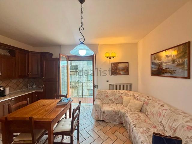 Appartamento in vendita a Lecchi, Toscana